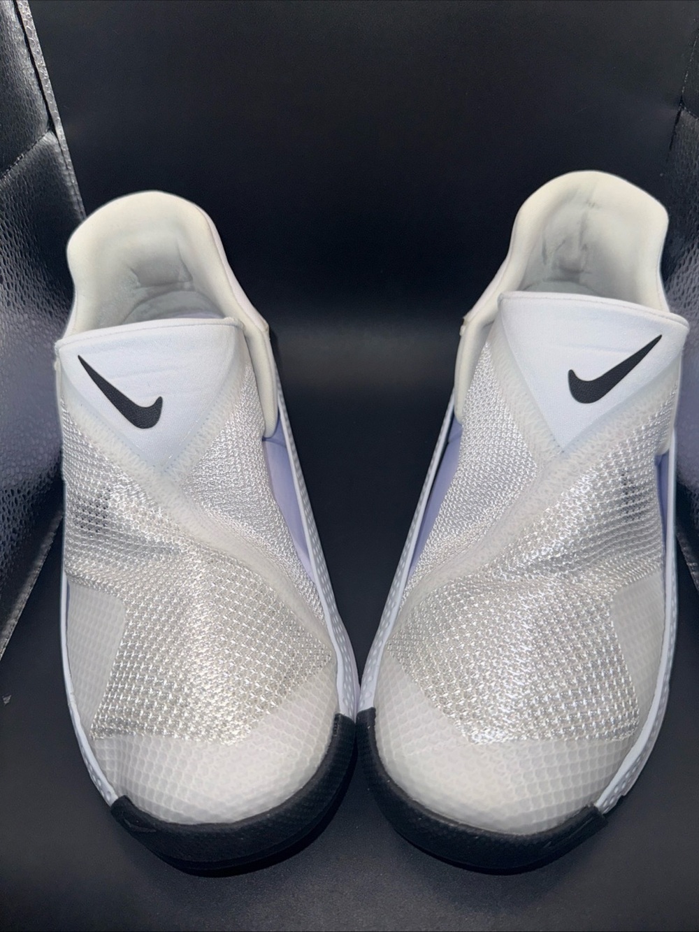 Size 9 - Nike GO FlyEase White Black Wmns, DR5540-102, Clean, No Box, Great